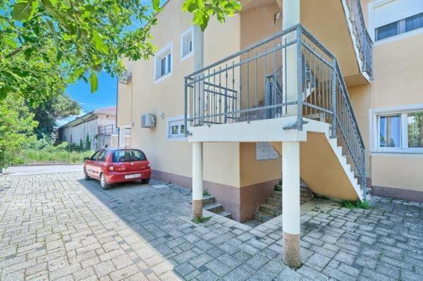 Kaštela Apartment In Kastel Luksic With Terrace, Air Conditioning, W-Lan, Washing Machine 5107-2 מראה חיצוני תמונה