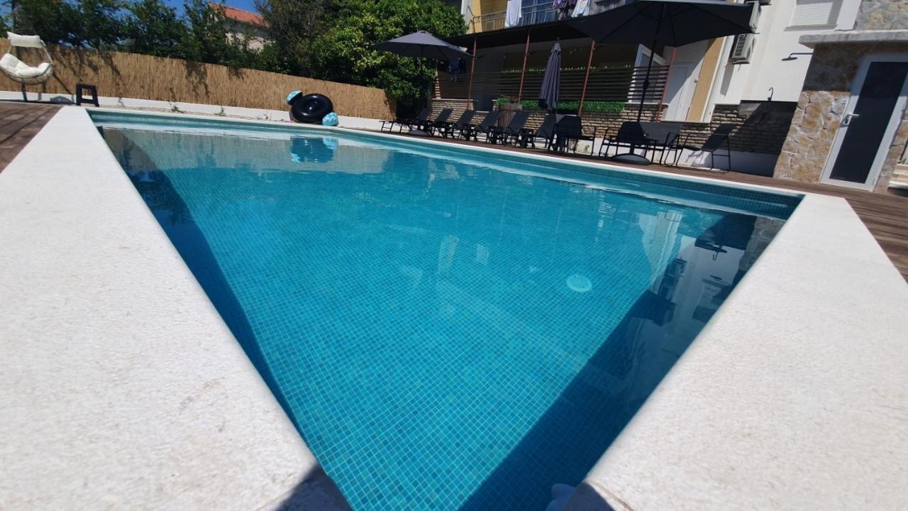 Kaštela Apartment In Kastel Luksic With Terrace, Air Conditioning, W-Lan, Washing Machine 5107-2 מראה חיצוני תמונה